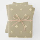 Gold Fleur-de-Lis auf Light Brown Geschenkpapier Set (Beispiel)