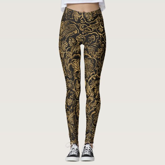 Gold Floral Baroque Pattern on Black Leggings (Vorderseite)