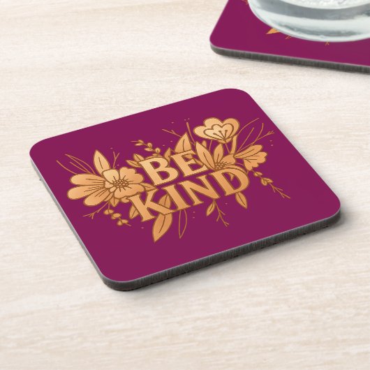 Gold Floral “Be Kind” Coaster Set – 6 Hard Plastic Getränkeuntersetzer (Linke Seite)