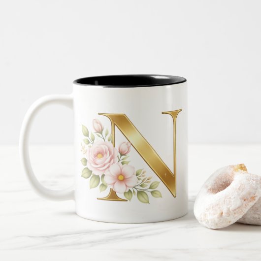 Gold Floral Monogram N Mug Zweifarbige Tasse (Mit Donut)