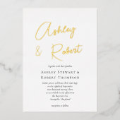 Gold Foil Calligraphy Script Moderne Hochzeit Folieneinladung (Vorderseite)