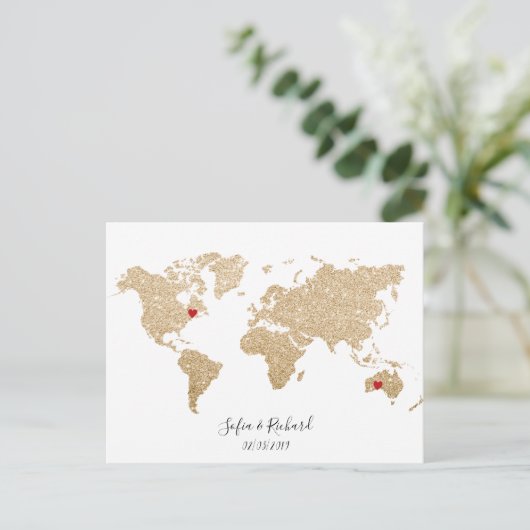 Gold Foil World Map mit herausnehmbaren Herzen Paa Postkarte (Stehend Vorderseite)