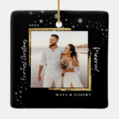 Gold Gerahmtes Foto Unser erstes Weihnachtsfest Ve Keramikornament (Rückseite)