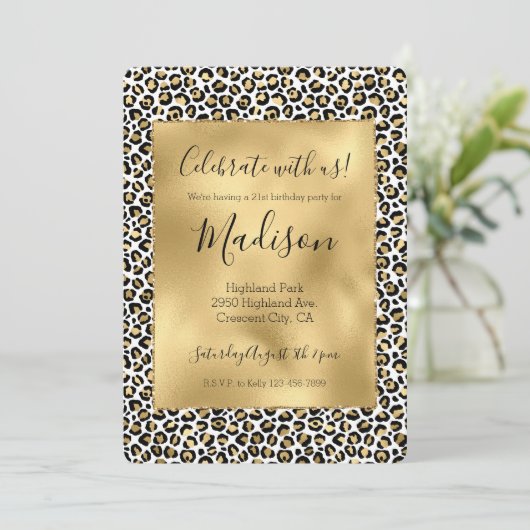 Gold Glam Black Leopard Print Sparkon Einladung (Stehend Vorderseite)