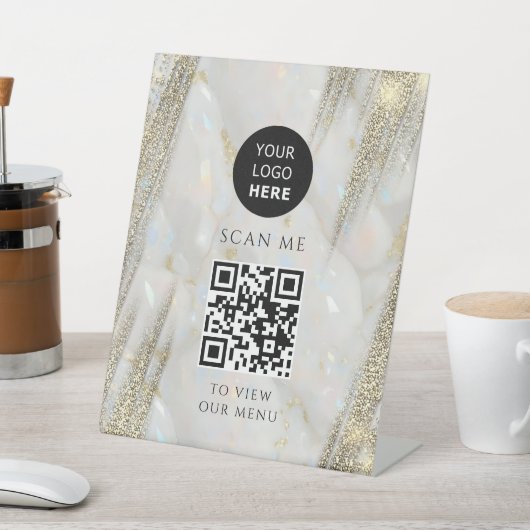 Gold Glitzer Business QR Code Logo Opal Stone Sockelschild (In SItu)