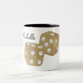 Gold Glitzer Dice Personalisierter Name Zweifarbige Tasse (Mittel)