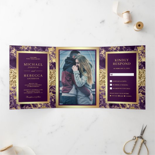 Gold Glitzer Lila Marble Foto Hochzeit Dreifach Gefaltete Einladung (Innenseite)