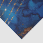 Gold Glitzer und String Lights auf Blue Decoute Seidenpapier (Detail)