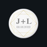 Gold Gray Monogram Wedding Save the Date Favor Magnet<br><div class="desc">Ein einfaches,  klassisches Design,  das jeden Lebensraum ergänzen wird. Funktioniert genauso gut wie ein Dattelmagnet,  Gastgeschenk Hochzeit oder eine wunderschöne Erinnerung für die Neugeborenen!</div>