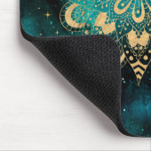 Gold & Green Galaxy Dharma Mandala Muster Mousepad (Ecke)