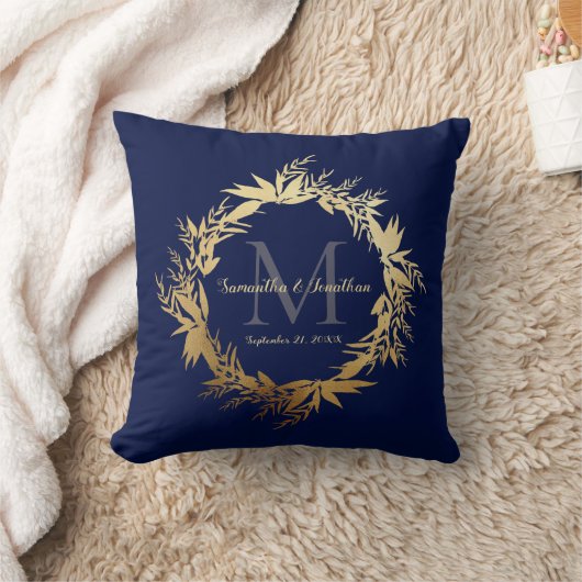 Gold Greenery Monogram Navy Blue Wedding Keepake Kissen (Decke)