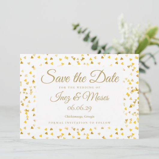 Gold Hearts Confetti Save the Date Einladung (Stehend Vorderseite)