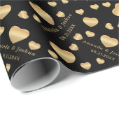 Gold Hearts on Black Geschenkpapier (Rolleneckpunkt)
