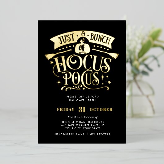 GOLD HOCUS POCUS Halloween Bash Party Foil Folieneinladung (Stehend vorne)