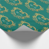 Gold im Herzen auf dunkelgrüner Hochzeit Geschenkpapier (Ecke)