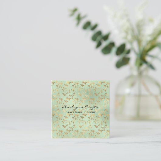 Gold Ivy Print Square Business Card Quadratische Visitenkarte (Stehend Vorderseite)