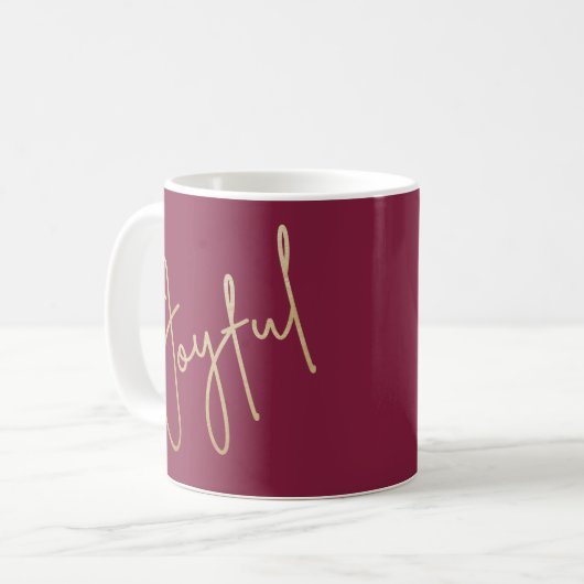 Gold JOYFUL Script auf Cranberry Kaffeetasse (Vorderseite Links)