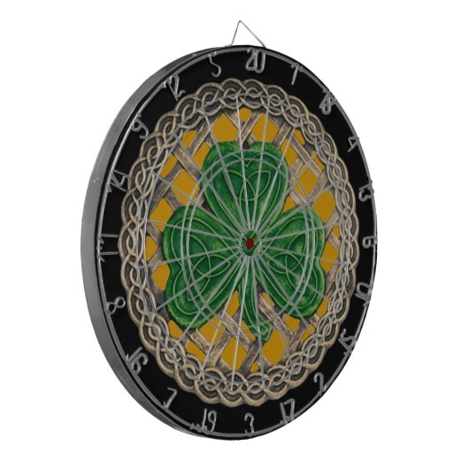 Gold Kleeblatt auf der Keltic Knots Dart Board Dartscheibe (Vorderseite Links)