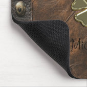 Gold Kleeblatt St.Patrick`s Day, Braunleder Mousepad (Ecke)