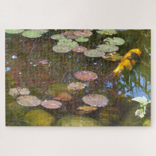 Gold Koi in Lily-Teich Puzzle