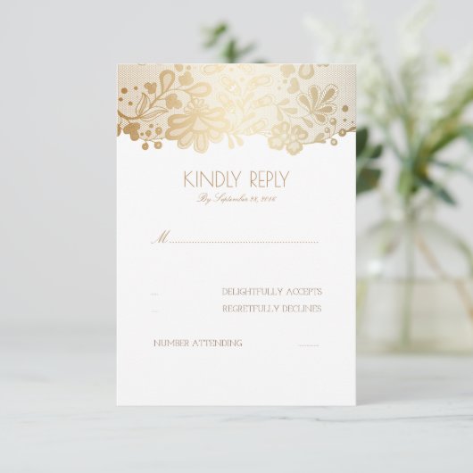 Gold Lace Elegante Wedding RSVP Cards (Stehend Vorderseite)