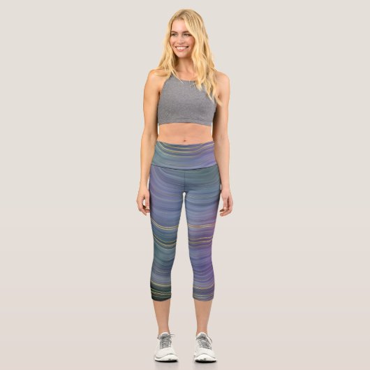 Gold Lavender Marble Capri Leggings (Vorderseite)