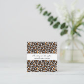 Gold Leopard Print Square Business Card Quadratische Visitenkarte (Stehend Vorderseite)