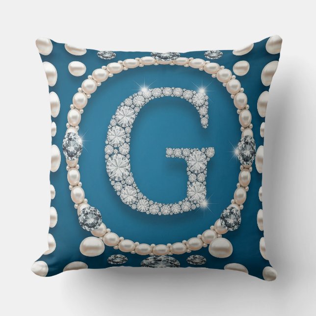 Gold Letter G Pendant Embellished With Pearls Kissen (Vorderseite)