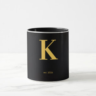 Gold Letter k Schwarze Tasse Minimalistische Mon