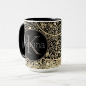 Gold Lotus Mandala Glittery Stars Monogram Tasse (Vorderseite Links)