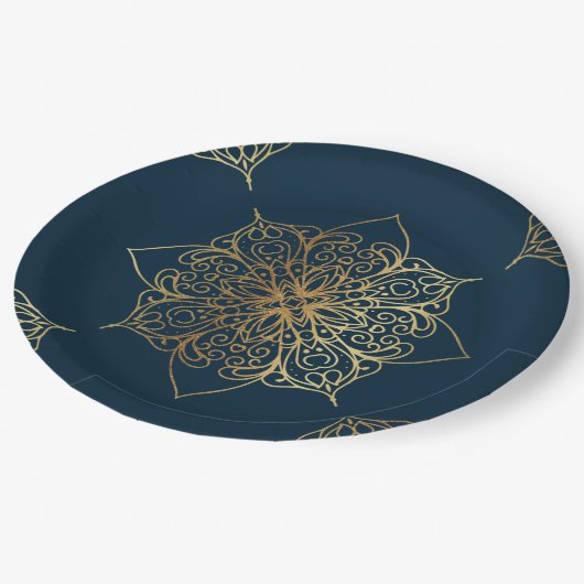 Gold Mandala Damask Muster Pappteller (Schrägansicht)