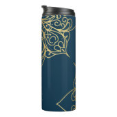 Gold Mandala Damask Muster und Monogram Thermosbecher (Nach rechts gedreht)