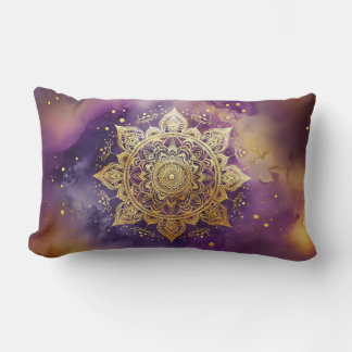 Gold Mandala für Lila Wasserfarbe Lendenkissen