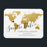 Gold Map Hochzeit in Urlaubsort Save the Date Magnet<br><div class="desc">BEWEGEN SIE DAS HERZ AUF DER KARTE EINFACH AUF IHREN WEDDING-ZIEL auf unserer original-aussehenden Imitat Goldfolie-Weltkarte, um Ihre Hochzeit in Urlaubsort zu erstellen, speichern Sie den Datums-Magneten, der auf dem Kühlschrank phantastisch aussehen wird. — Klicken Sie auf KUNDENFÖRDERN, um das Herz zu bewegen, den Hintergrund und die Textfarbe zu ändern,...</div>