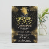 Gold Maske Diamonds Lights Black Quinceañera Einladung (Stehend Vorderseite)