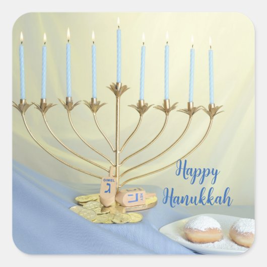 Gold Menorah, Coins & Dreidels Happy Hanukkah Quadratischer Aufkleber (Vorderseite)