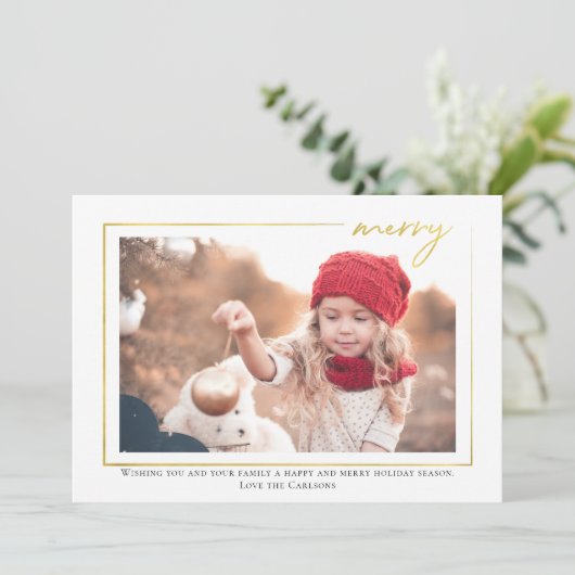 Gold Merry Script Foto Weihnachtskarte Einladung (Stehend Vorderseite)