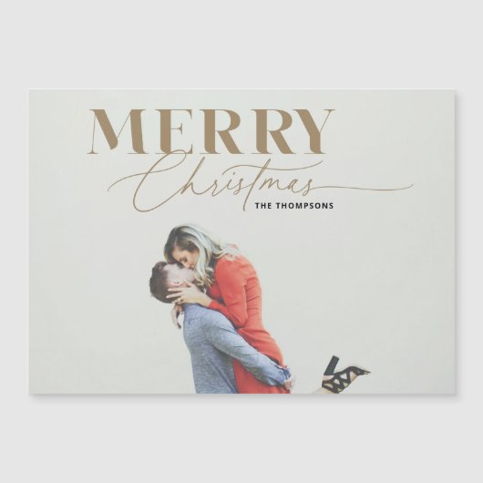 Gold Merry Script Serif Weihnachts Foto Magnet (Vorderseite)
