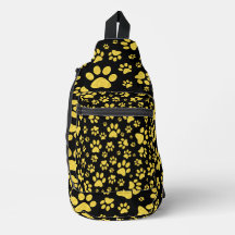 Gold-Metallmuster-Pfoten auf schwarzem Hintergrund