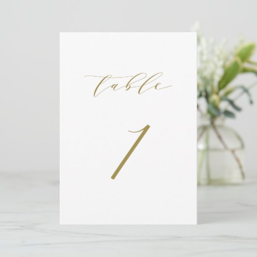 Gold Minimalistische Script-Hochzeit Tischnummer 1 (Stehend Vorderseite)