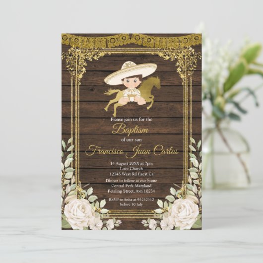 Gold mit weißen Rosen Fiesta Boy Taufe Einladung (Stehend Vorderseite)