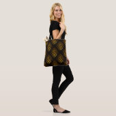 Gold Modern Boho Elegantes abstraktes Kunstmuster  Tasche (Am Model)