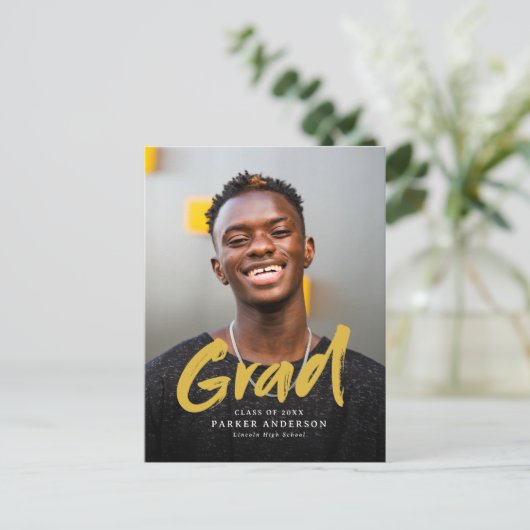 Gold Modern Brush Script Foto Abschluss Postkarte (Stehend Vorderseite)