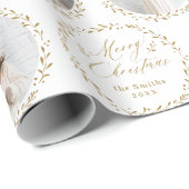 Gold Modern Script Merry Christmas Family 6 photo Geschenkpapier (Rolleneckpunkt)