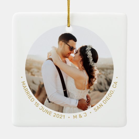 Gold Moderne Schrift Mr. & Mrs. Keramikornament (Rückseite)