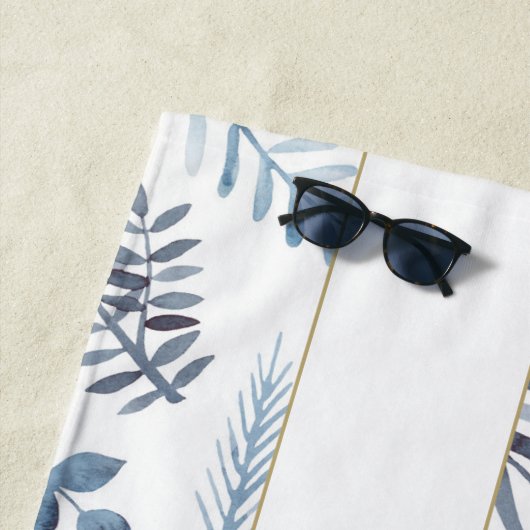 Gold Monogram Azure Blue Botanical Blätter Wedding Strandtuch (Beispiel)