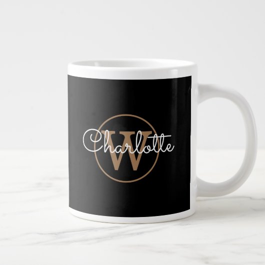 Gold Monogram Elegant Girly Script Black Jumbo-Tasse (Rechts)