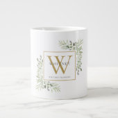 Gold Monogram Elegant Modernes Grün Jumbo-Tasse (Vorderseite)