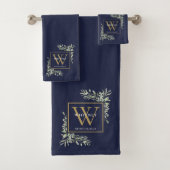Gold Monogram Name Greenery Navy Blue Badhandtuch Set (Insitu)