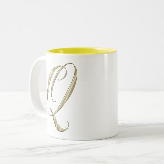 Gold Monogram Q initials Merchandise Zweifarbige Tasse (Vorderseite Links)